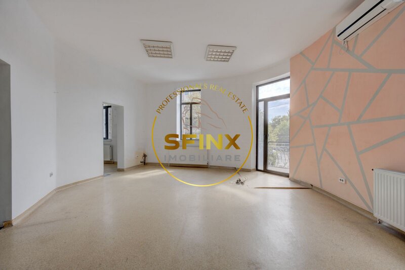 Parcul Carol, 70 mp birouri, salon, cabinet stomatologic