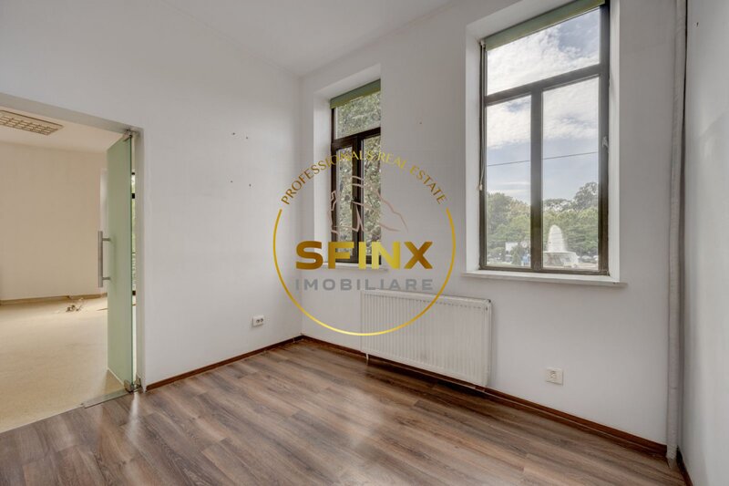 Parcul Carol, 70 mp birouri, salon, cabinet stomatologic