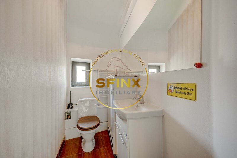 Parcul Carol, 70 mp birouri, salon, cabinet stomatologic