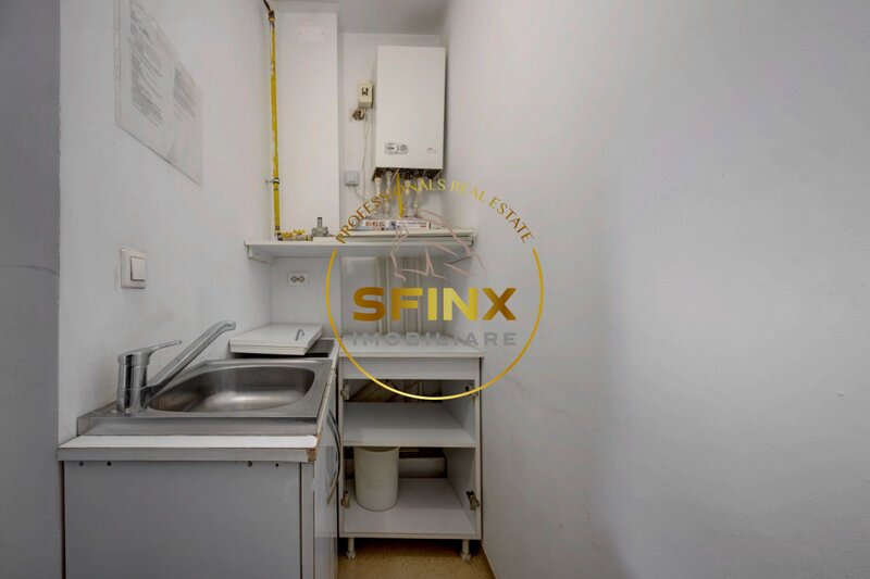 Parcul Carol, 70 mp birouri, salon, cabinet stomatologic